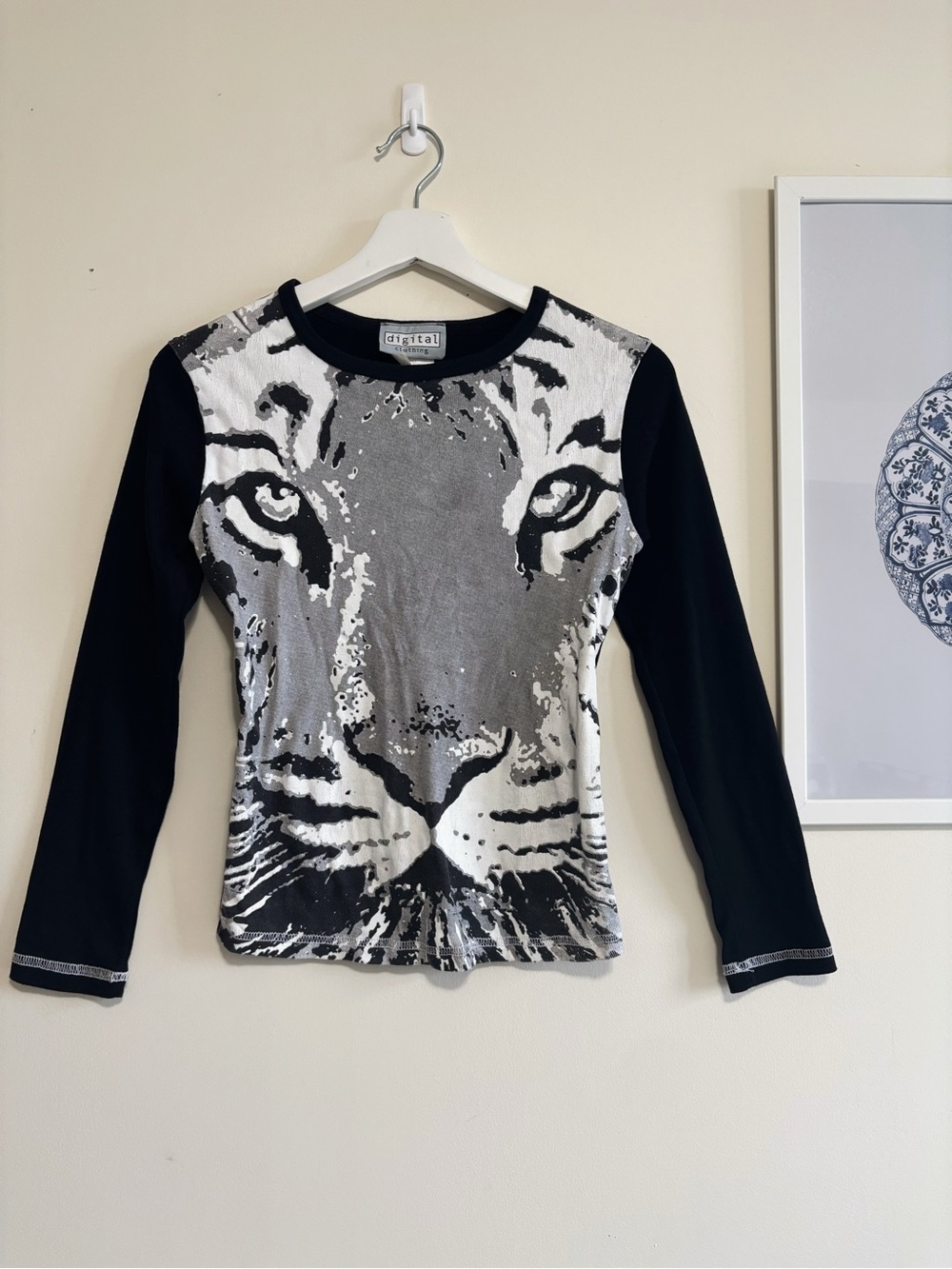 Vtg 90s Digital Clothing Tiger Graphic Long Sleeve Top Y2K | Fits XS-S
